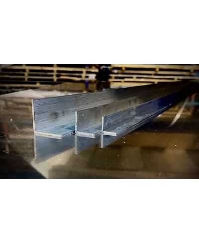 Kątownik aluminiowy ryflowany 20x20x2.5mm Żel Metal Sklep