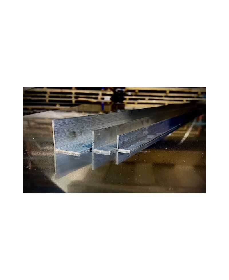 Kątownik aluminiowy 25x20x2mm Żel Metal Sklep